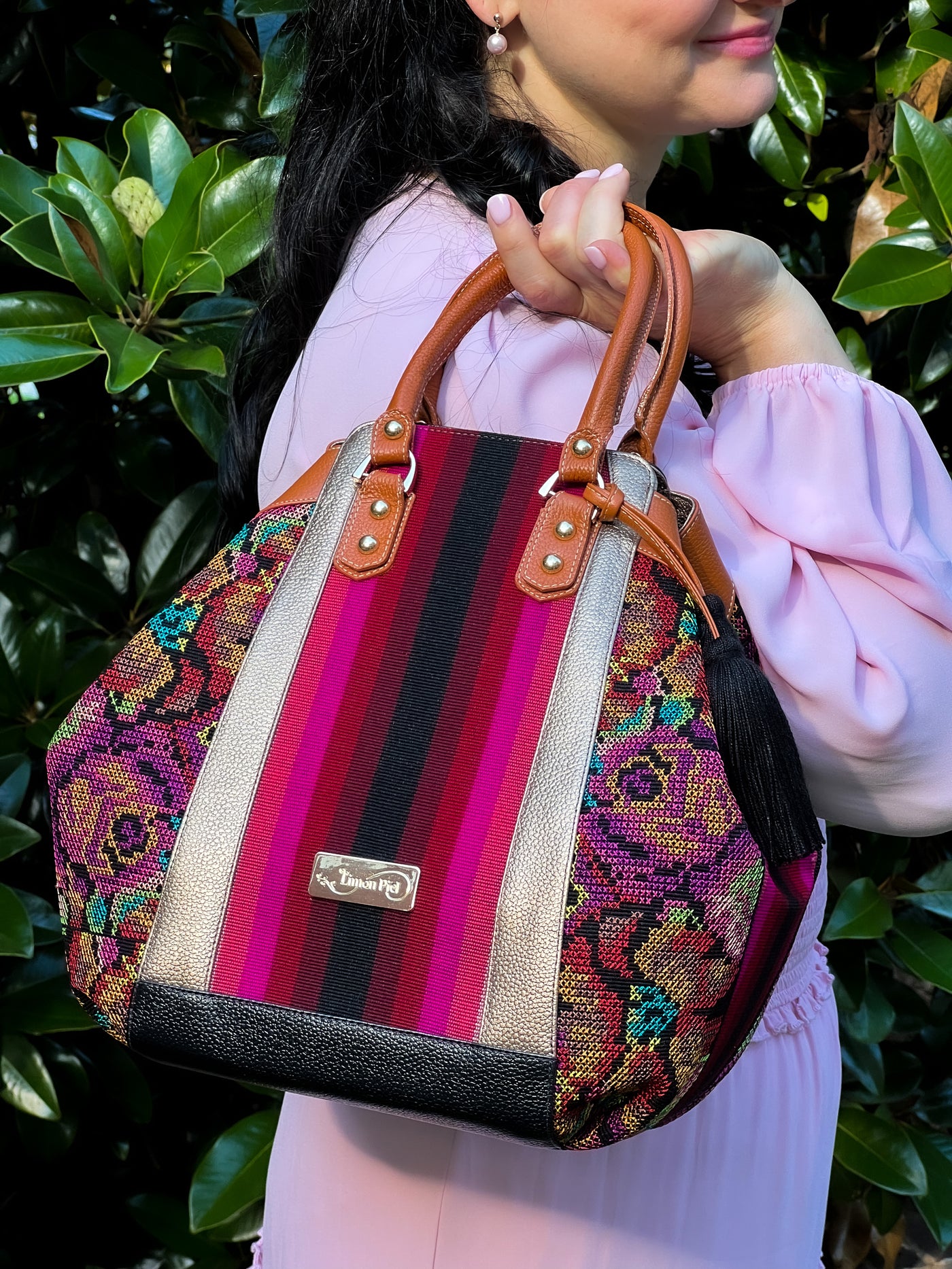 Tara Bag (Fuchsia/Closed)